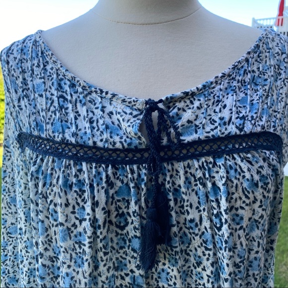 Lucky Brand Top - Picture 9 of 15